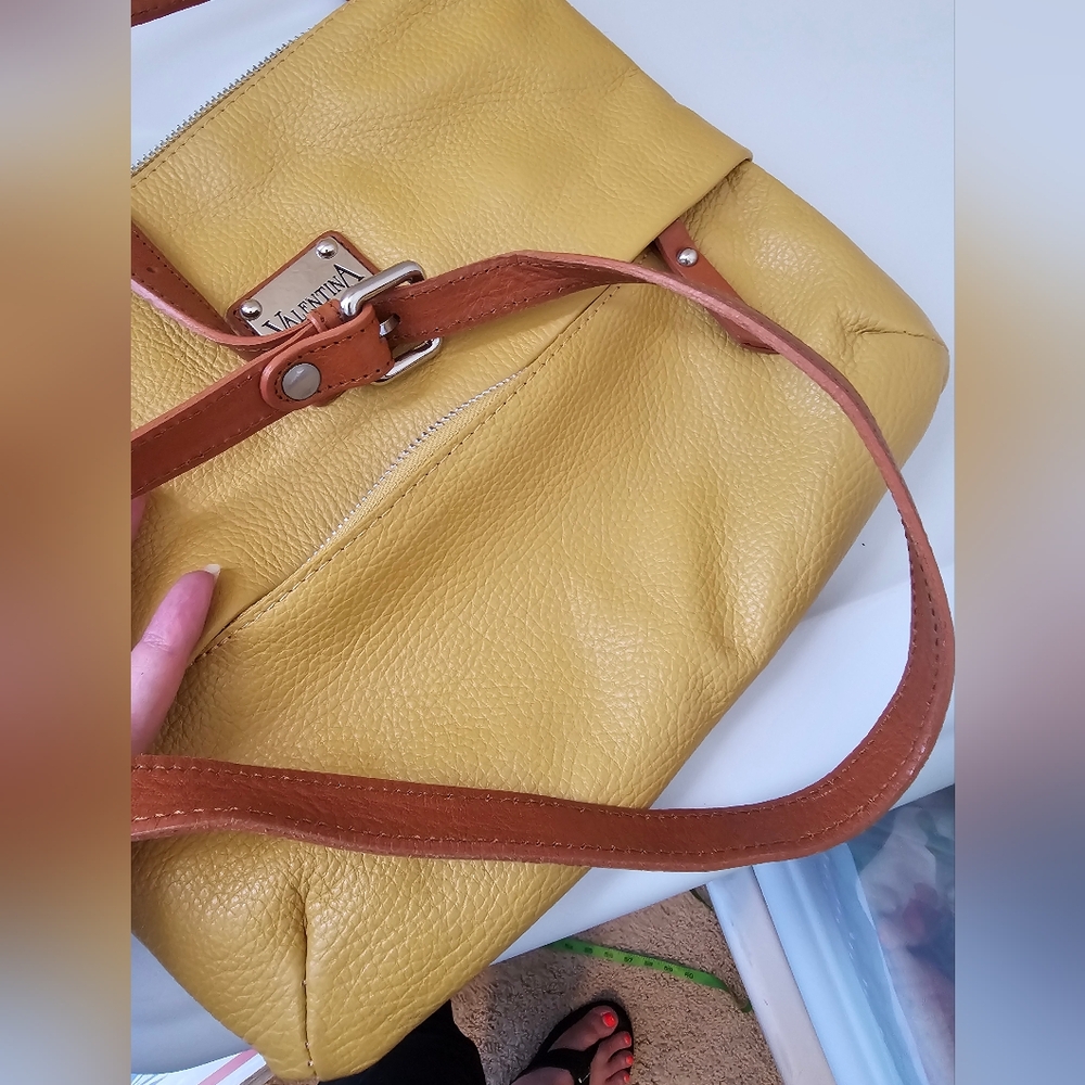 4 Purse Bundle - Picture 16 of 16